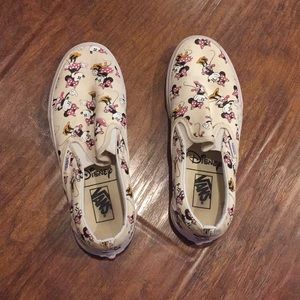 RARE Minnie Mouse slip on vans!